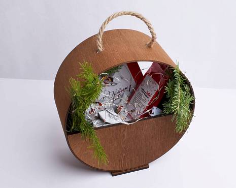 Пример работ «Упаковка из дерева» №2