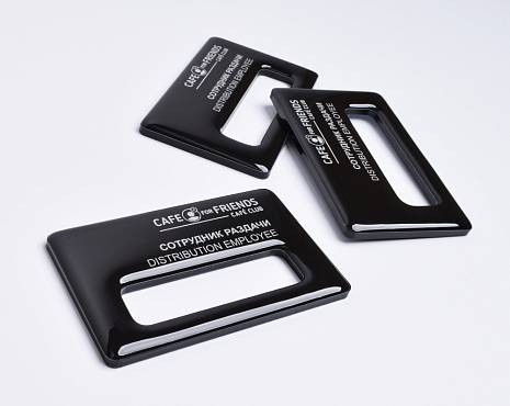 Пример работ «Бейджи со смолой» №4